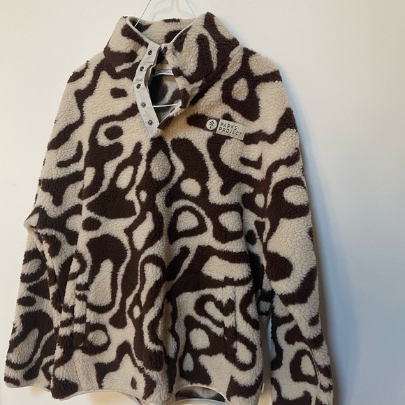 NWT Parks Projects UO Exclusive Geysers Trail High Pile Fleece Sweatshirt Size L - Picture 3 of 15